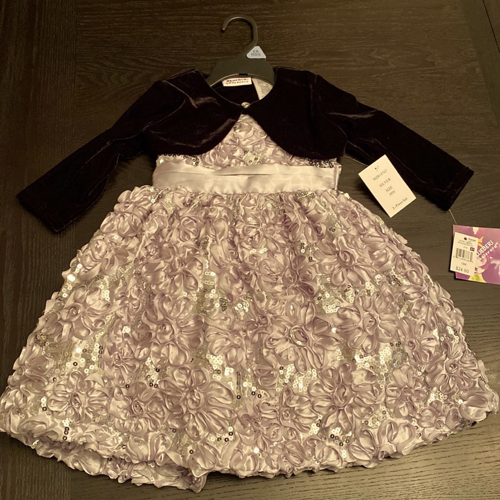 Toddler’s dress.